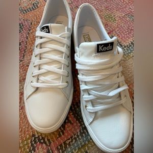 Keds jump kick duo leather sneakers size 9